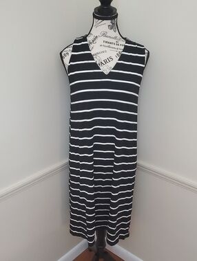 J Jill Wearever Extra Small Black White Striped Sleeveless Dress Pockets Summer